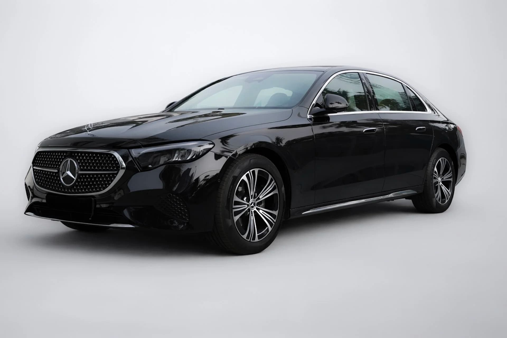 Mercedes-Benz E Class LWB for hire in Bangalore — Arista chauffeur driven car